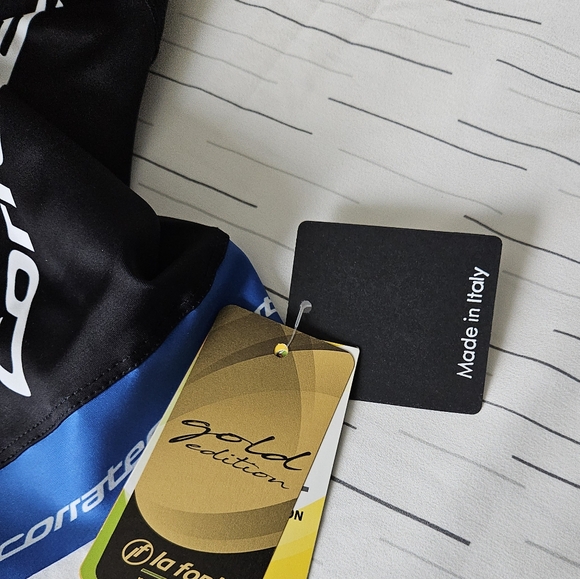 Men's cycling jersey and bib set - Picture 6 of 11